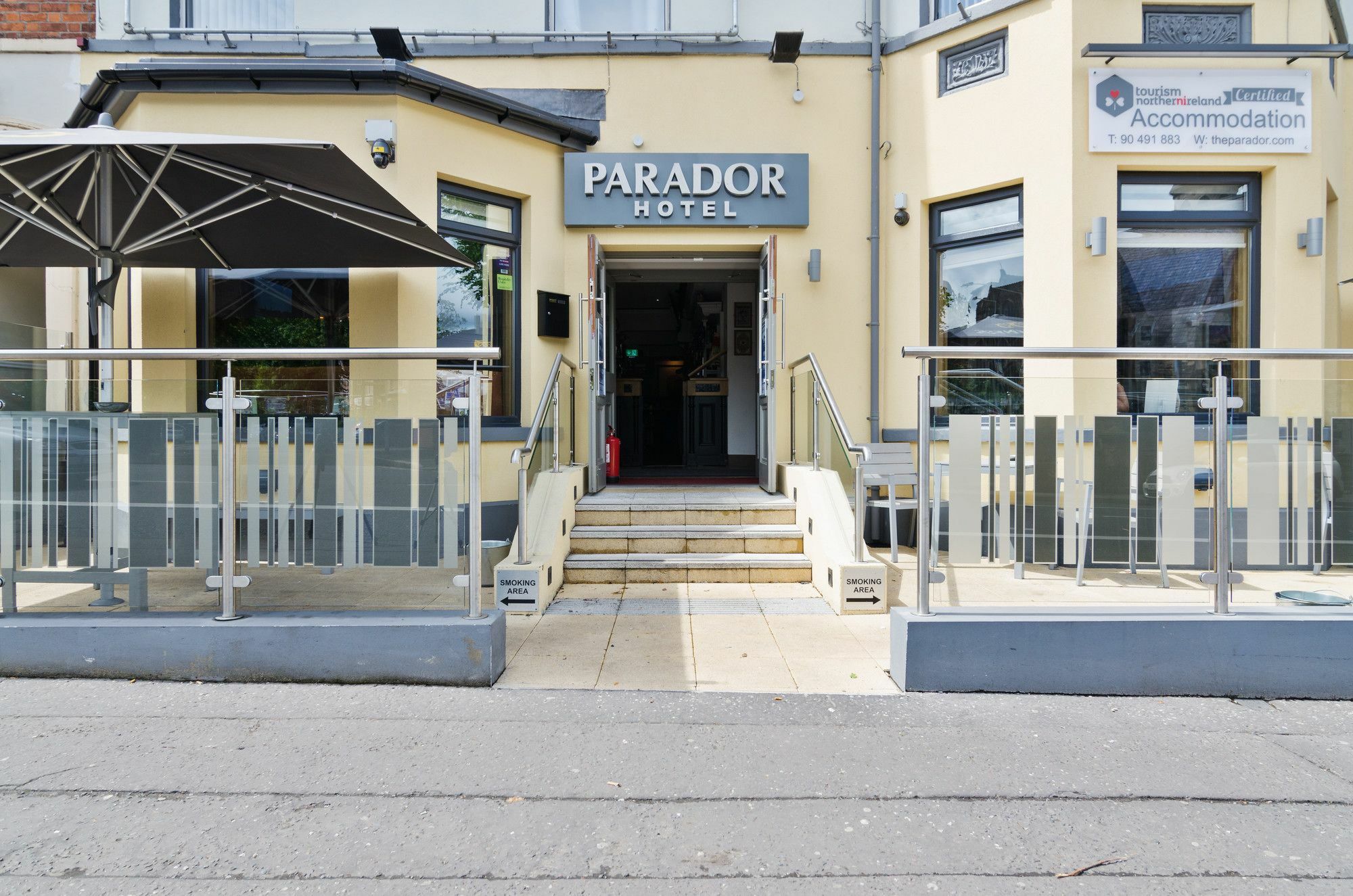 Oyo Parador Lodge Белфаст Екстер'єр фото